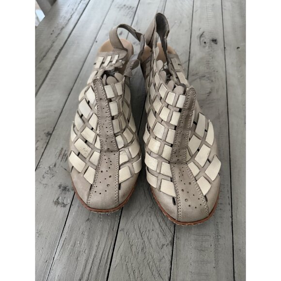 RIEKER- Sina in Tan Shoes Size 40 - Picture 1 of 6